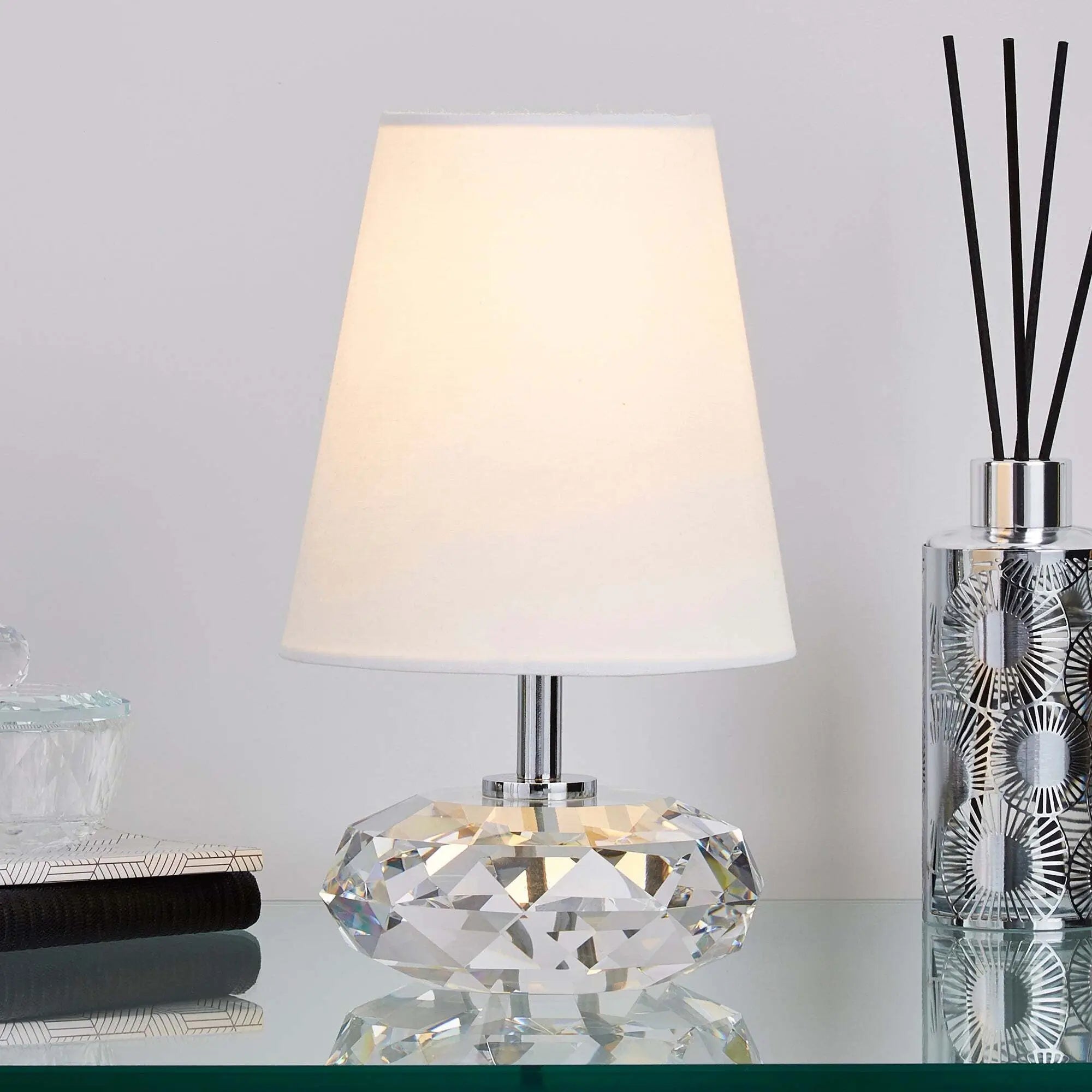 Crystal Table Lamps: Luxury Lighting