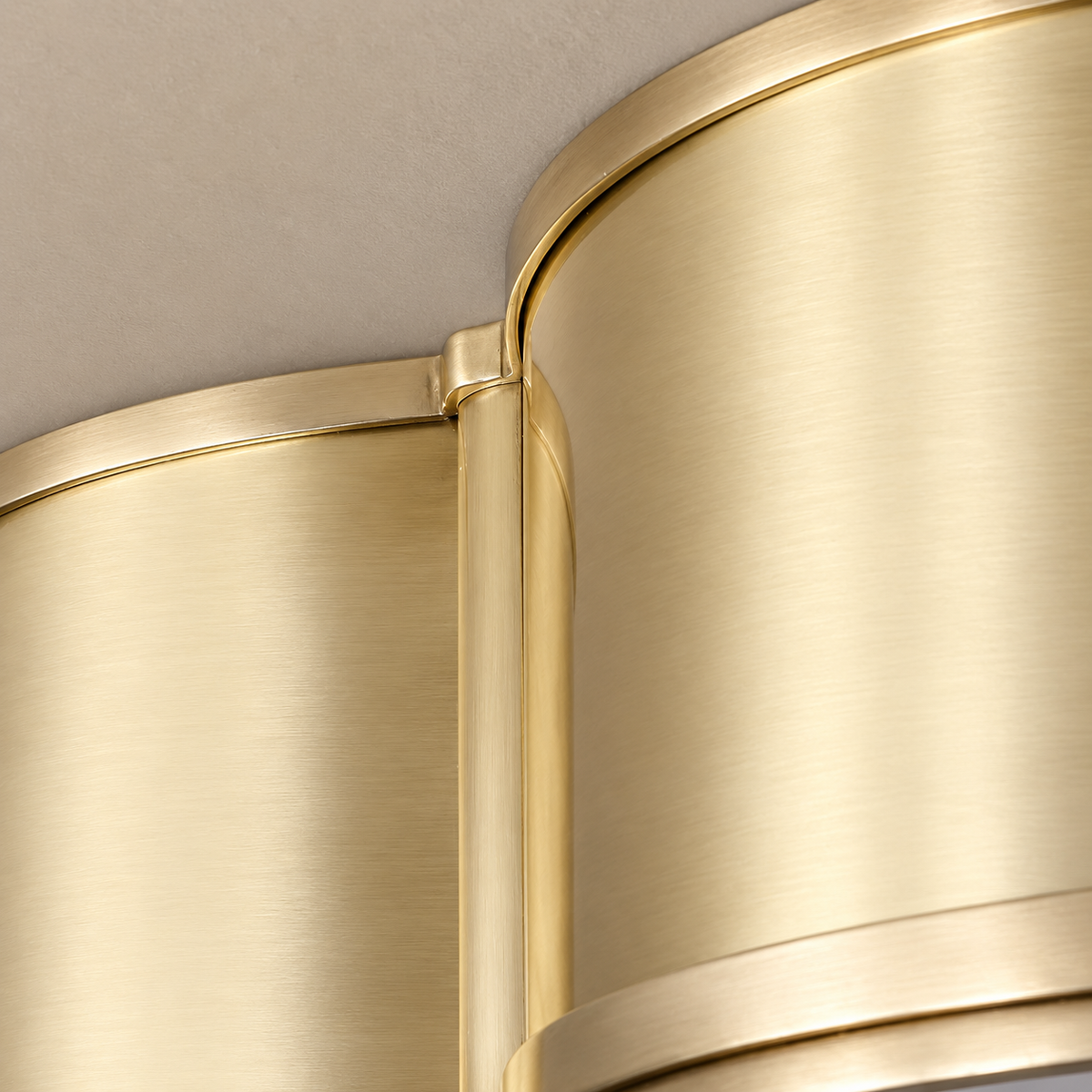 QUADRIFOGLIO BRASS FLUSH MOUNT | OPAL GLASS | CLQDF401NB