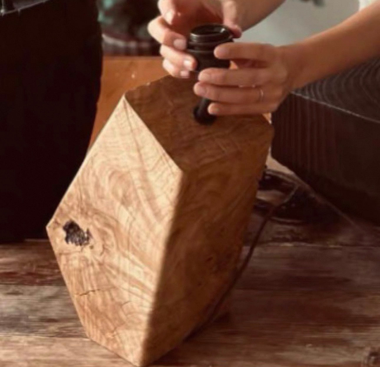 Japandi 木质台灯 |cloak5674