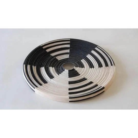 Akari 1as Paper Lantern Lamp Vibrant Japanese Design by Isamu Noguchi