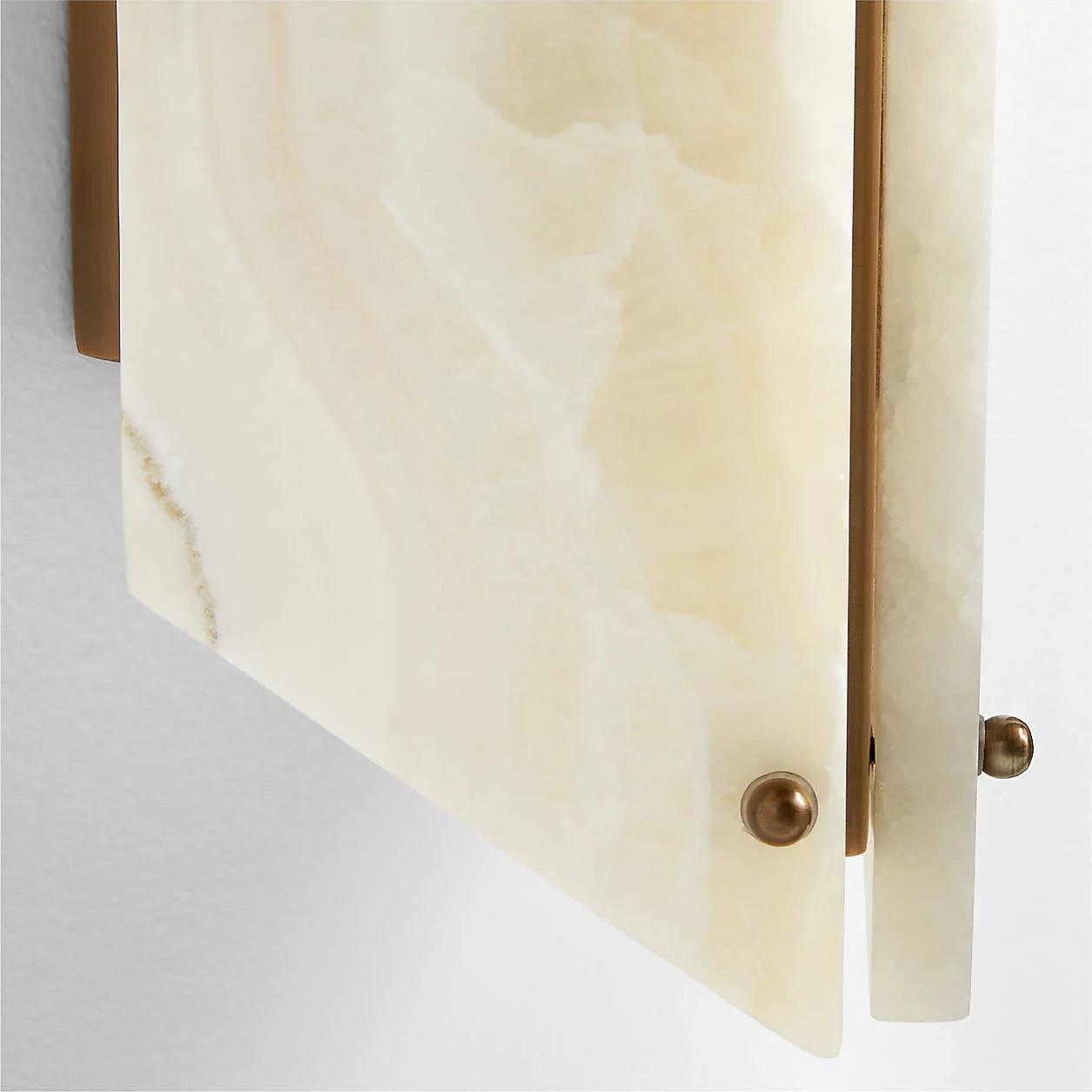 Hand Crafted Alabaster Marble Wall Sconce – Onyx Light for Modern Minimalist Interiors