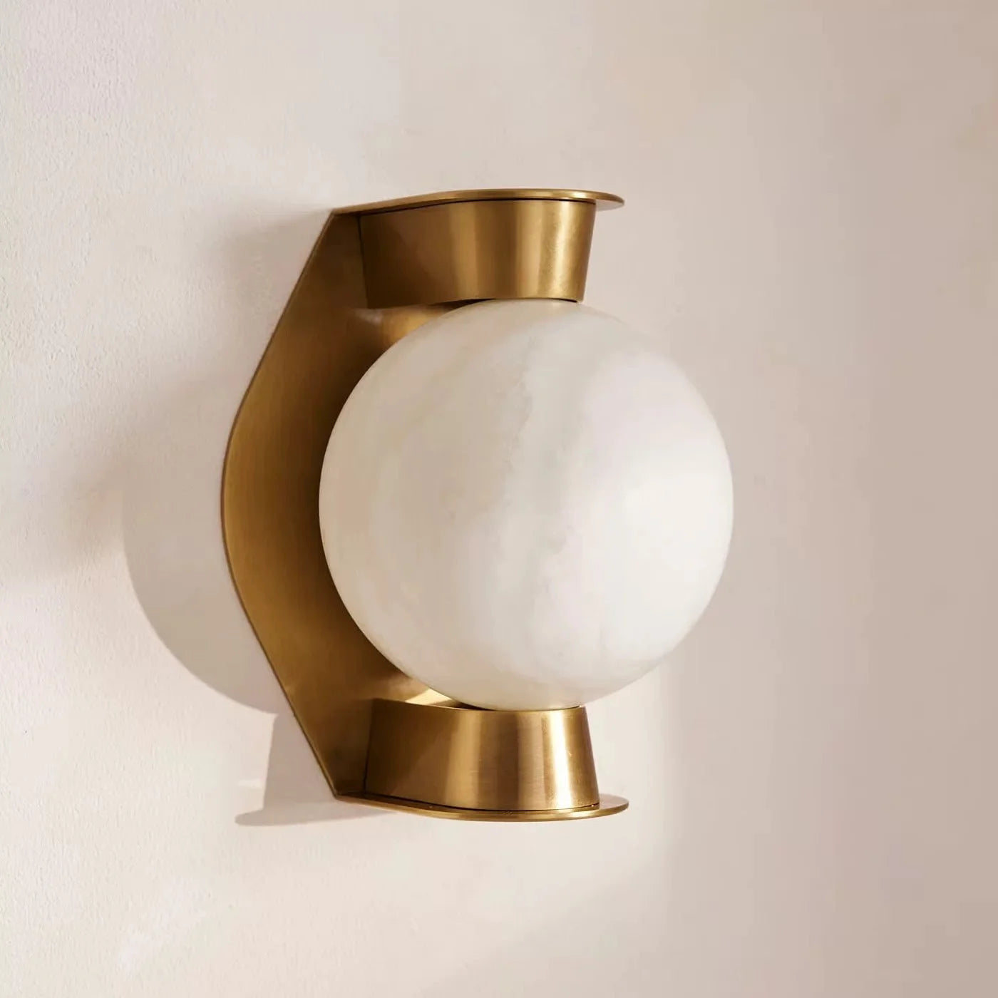 Alabaster Globe Wall Sconce – Sculpted Brass & Spanish Marble