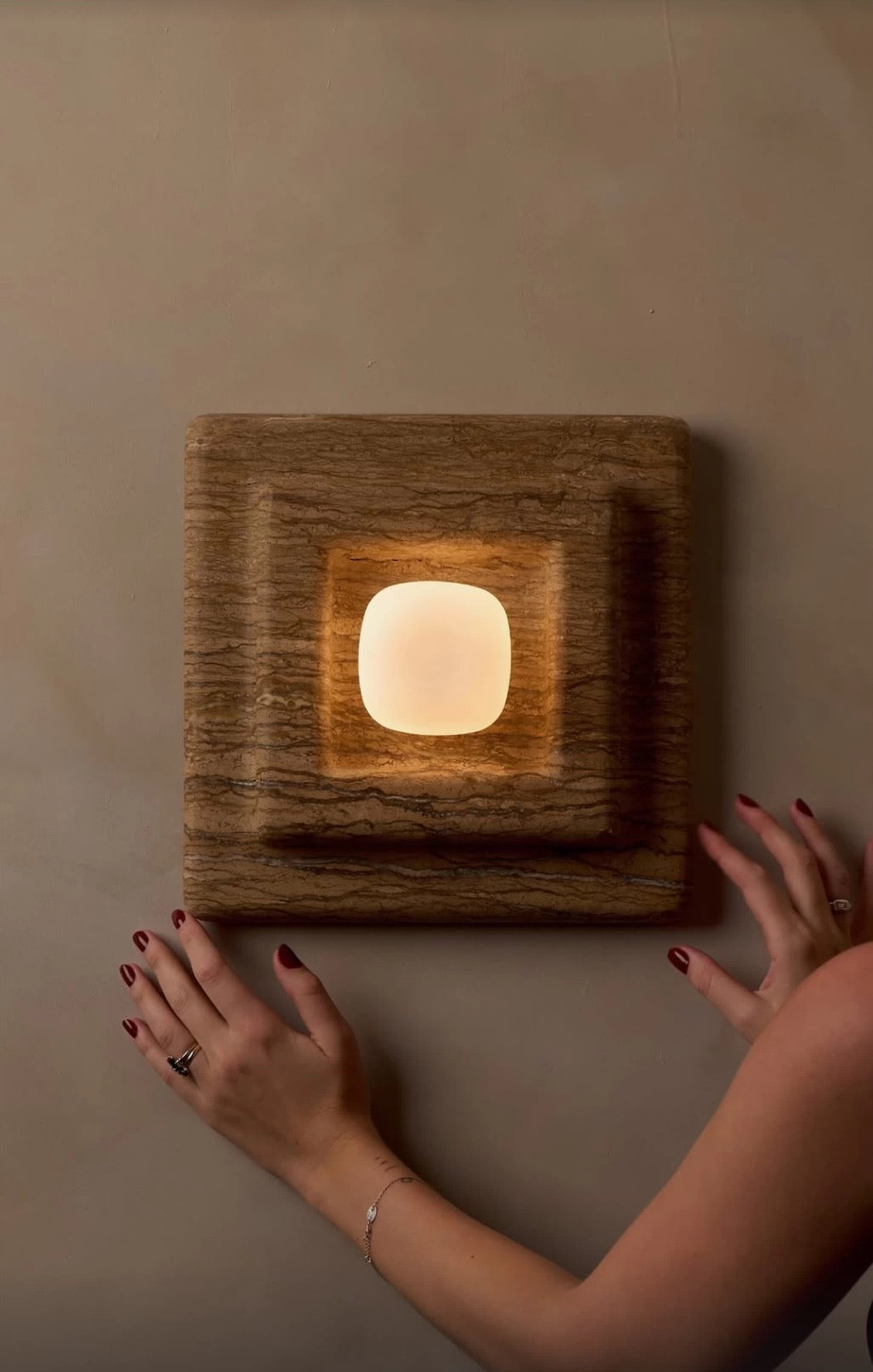Marble Square Wall Sconce – Casalola Layered Stone Light for Bedroom & Hallway