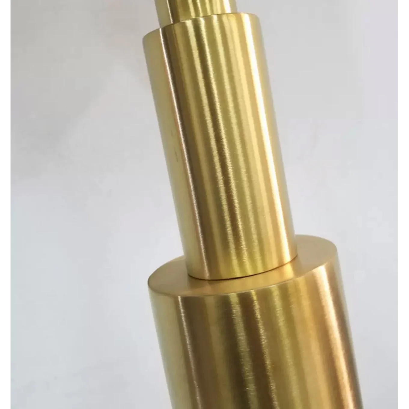 Luxury Brass Drum Table Lamp with Minimalist Metal Design for Living Room Bedroom or Office