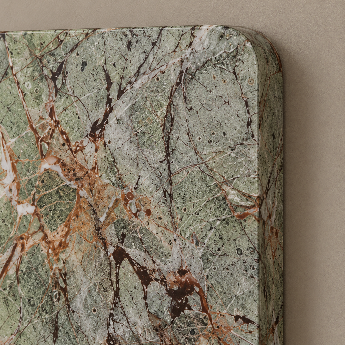 Green marble rectangular wall light, close view of the natural stone and mounting