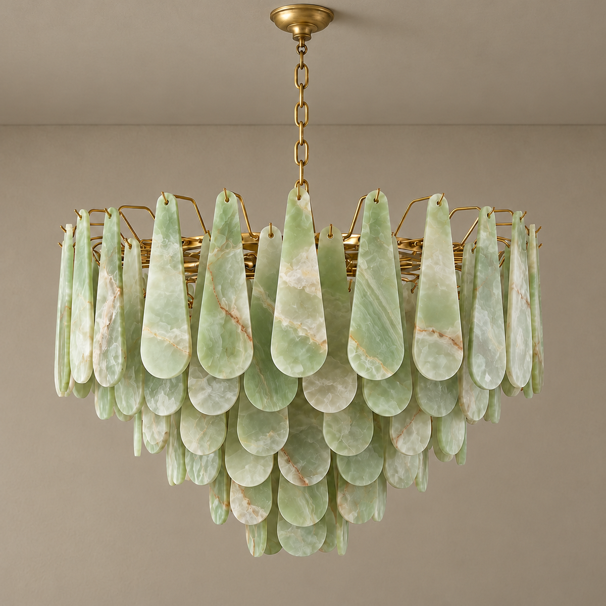 Goccia Chandelier with Teardrop Green Onyx, switched off. 80 cm diameter × 55 cm body height; 30 cm chain.