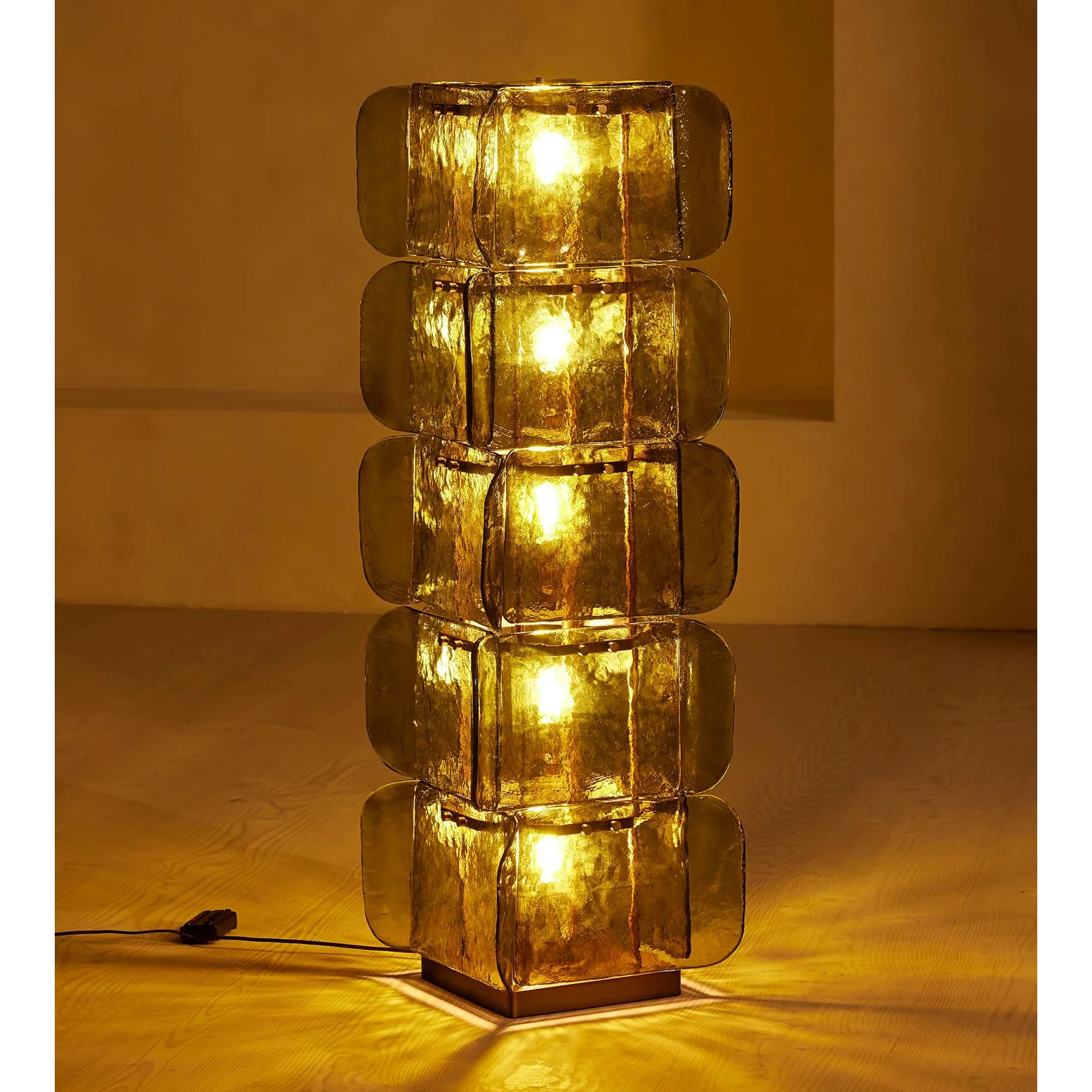 Living Room Hand Blown Olive Glass Totem Floor Lamp – Mid Century Modern Statement Lighting Warm Diffused Glow