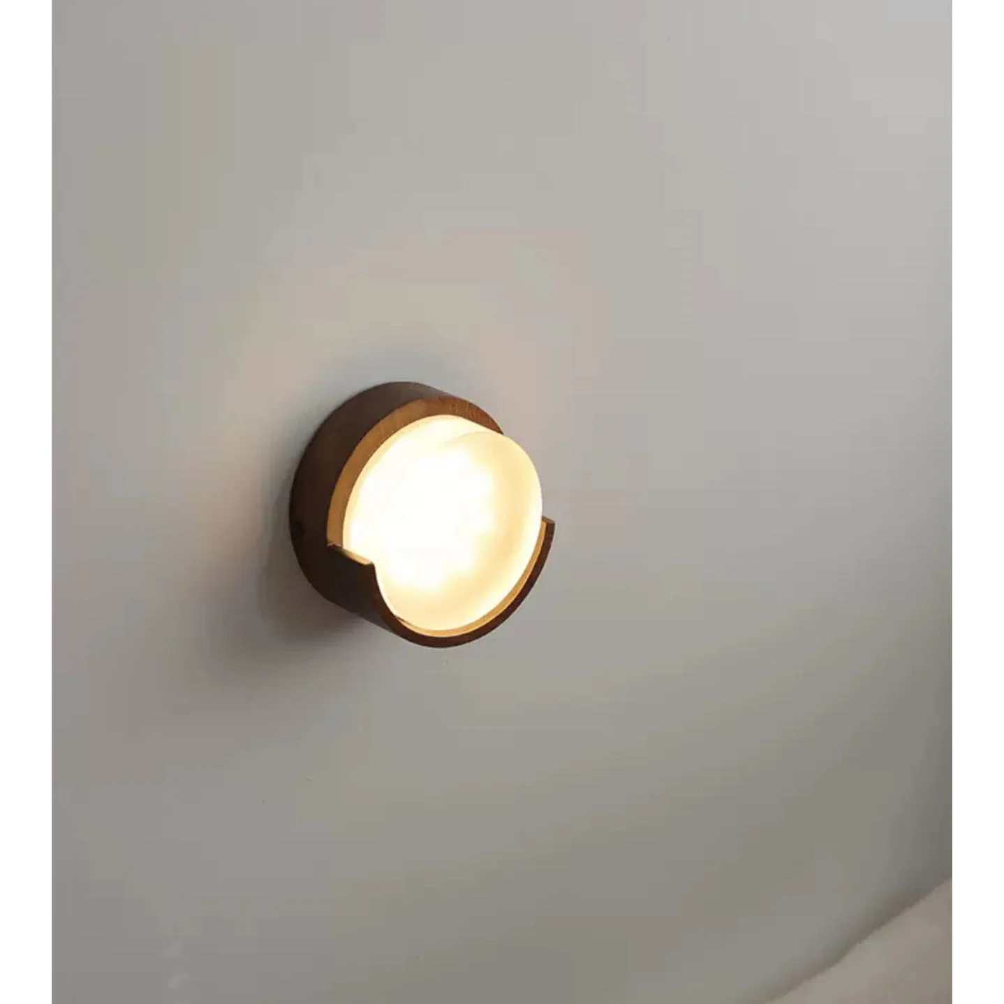 Japandi Walnut Wood 15x8cm Warm Led Lighting Elegant Design