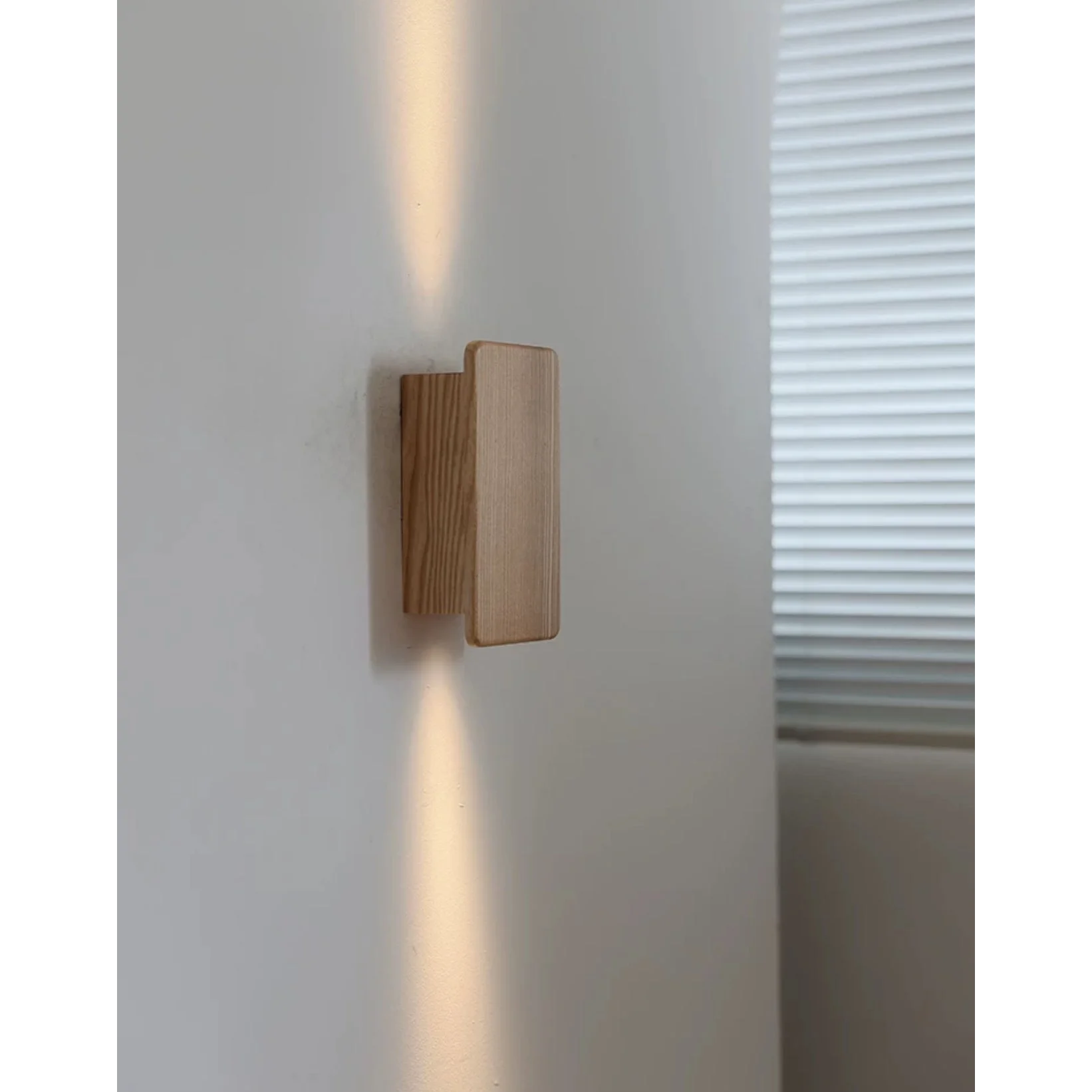 Japandi Design 20x12cm Wood Cool 4000k Led Lighting Intelligent Control