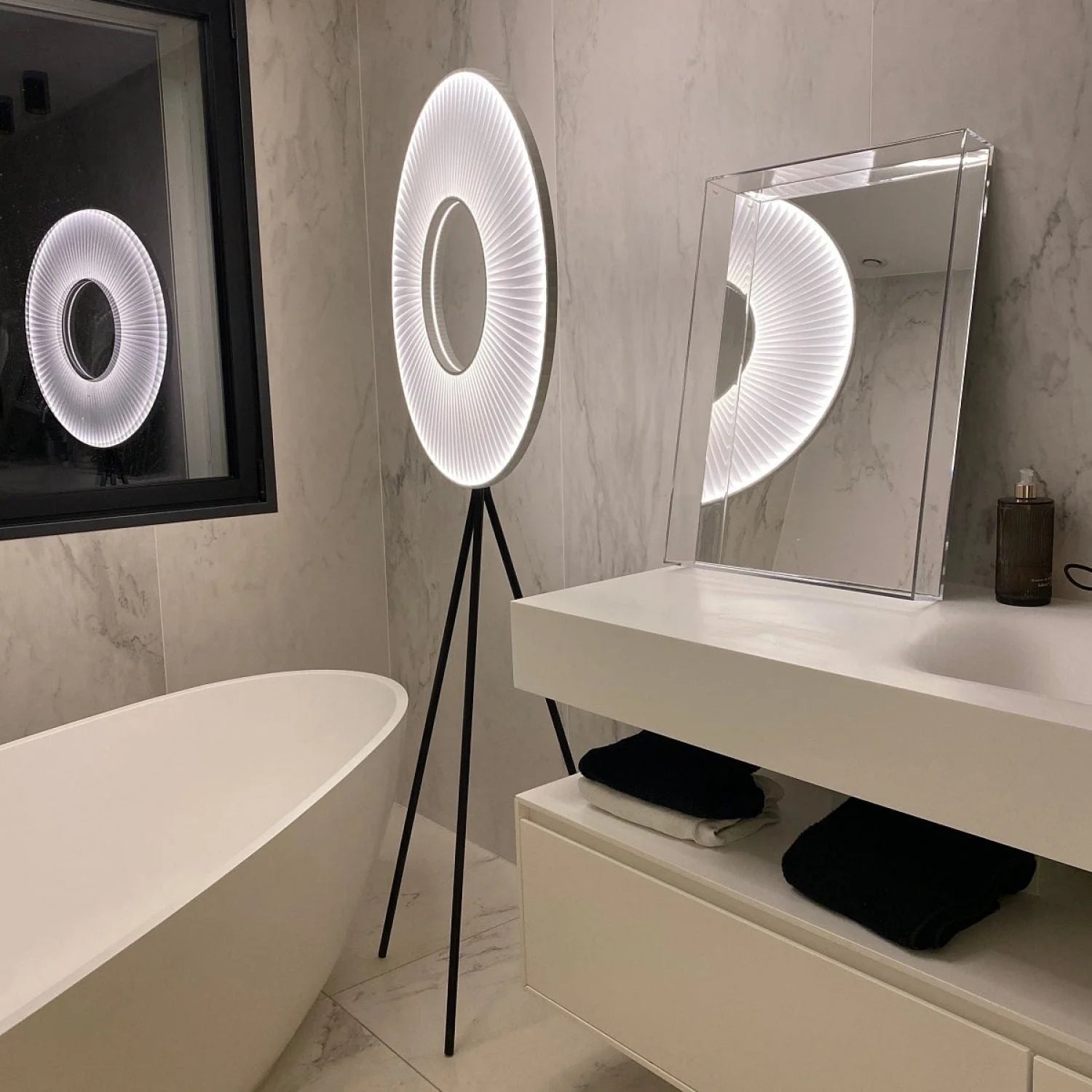 Modern Floor Lamp Fabric Lampshade Halo Lighting for Living Room Bedroom Office