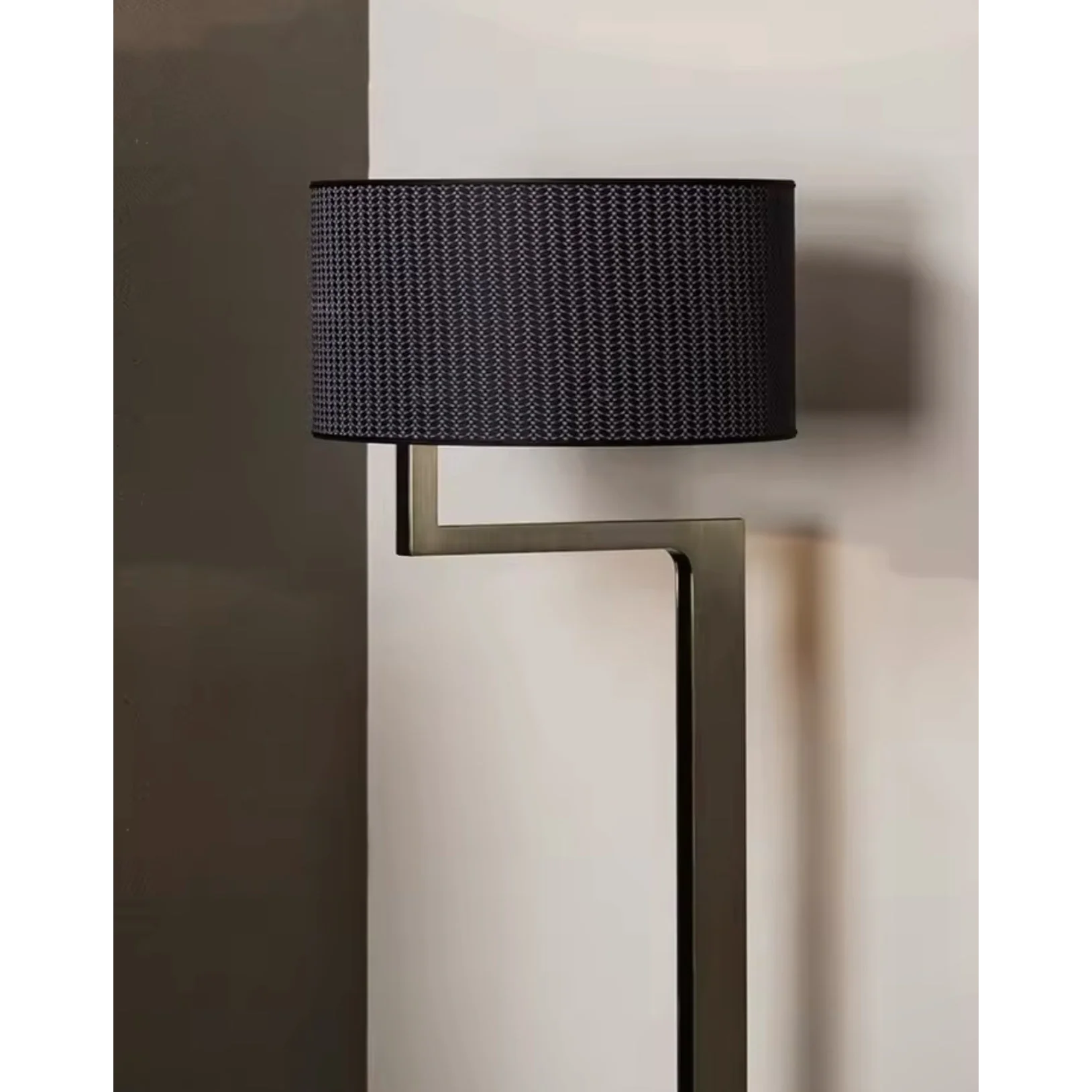 Modern Sculptural Metal Floor Lamp | Architectural Statement Piece | Black