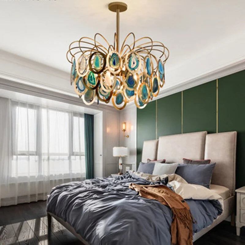 Modern Chandelier Featuring Natural Real Agate | 5 Lights and 8 | Casalola