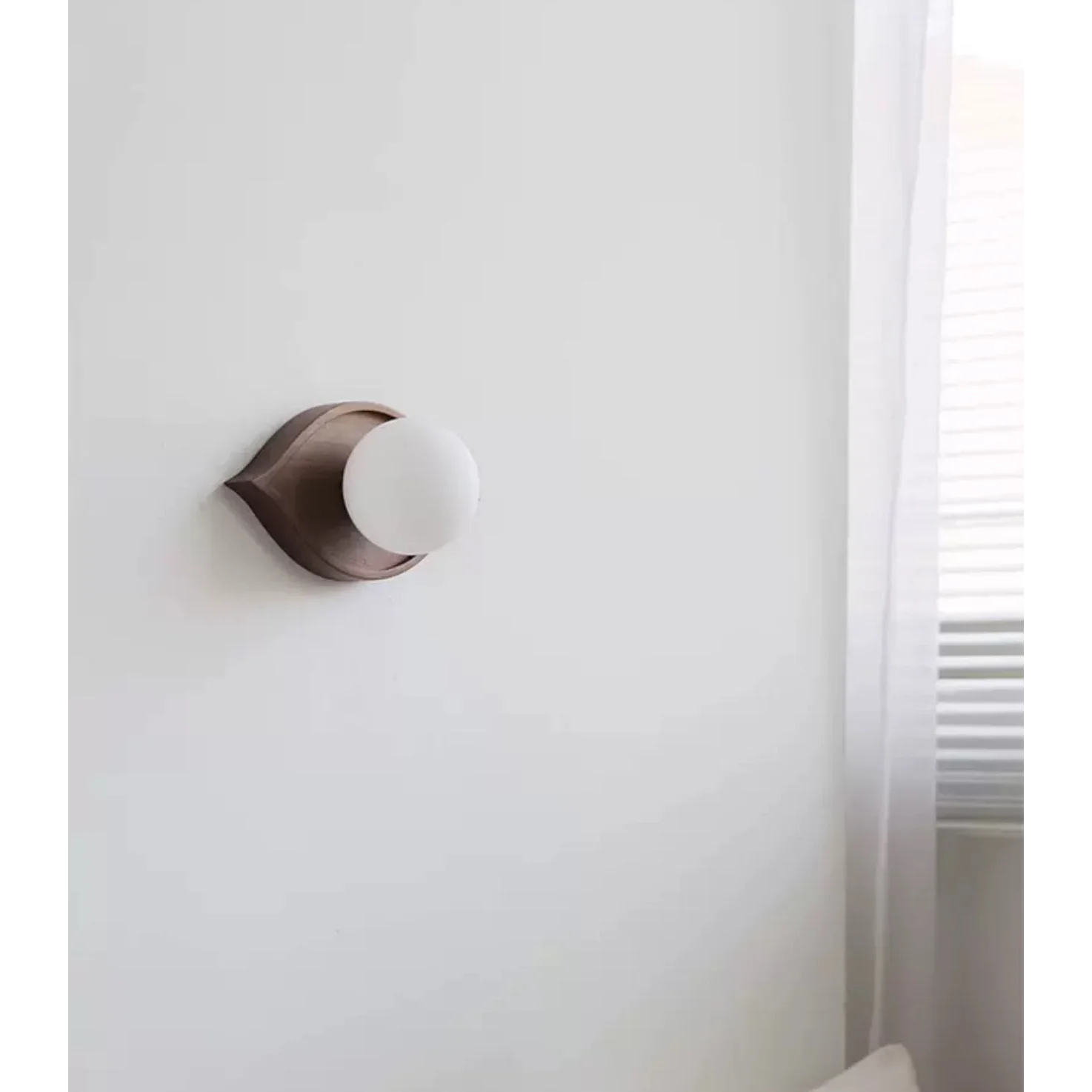 Japandi Walnut Wood Wall Lamp | Eye Shaped | Warm Led Lighting