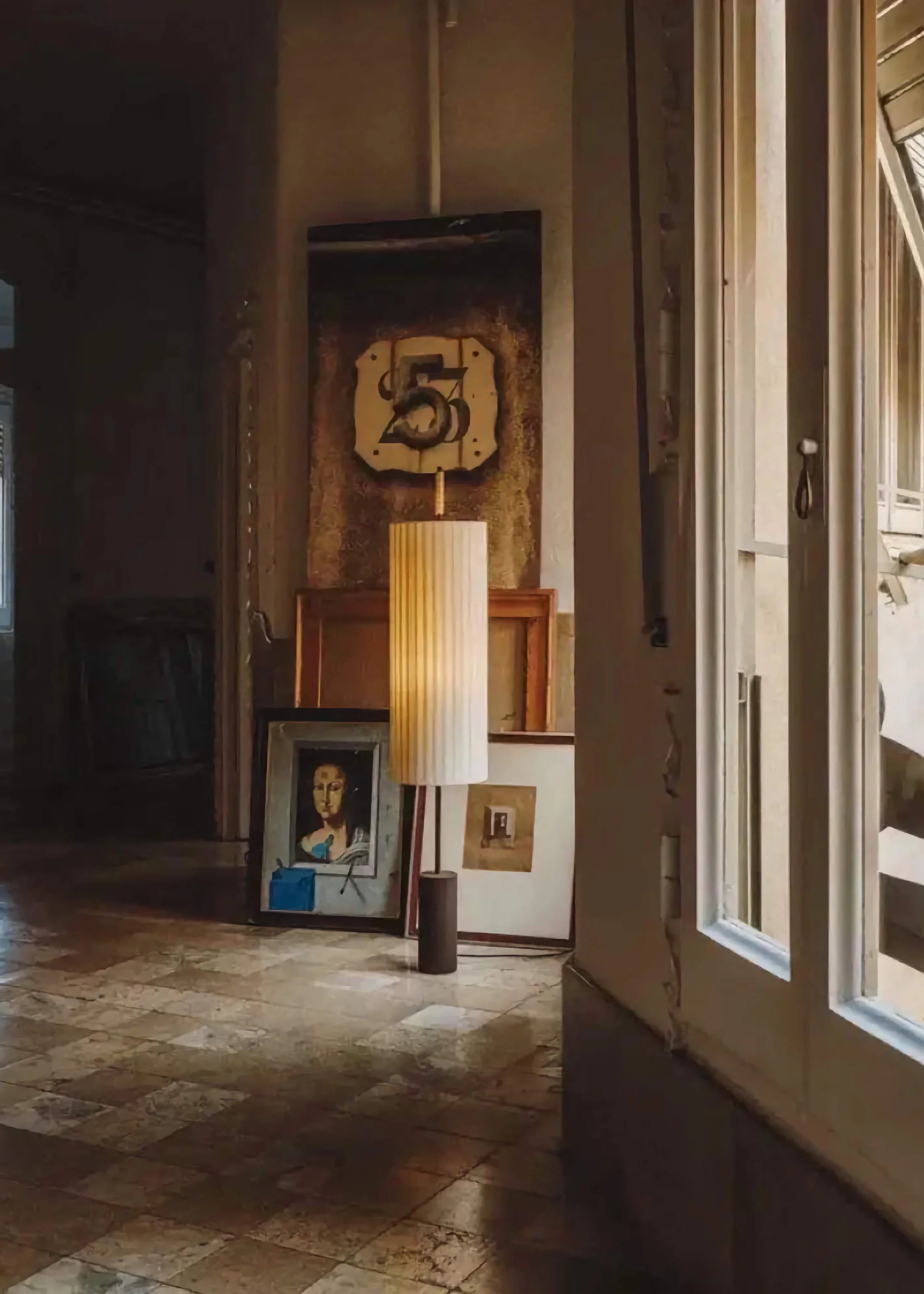 Living Room Pleated Linen Cylinder Floor Lamp in Bronze & Walnut – Scandinavian Statement Lighting Soft Ambient Glow