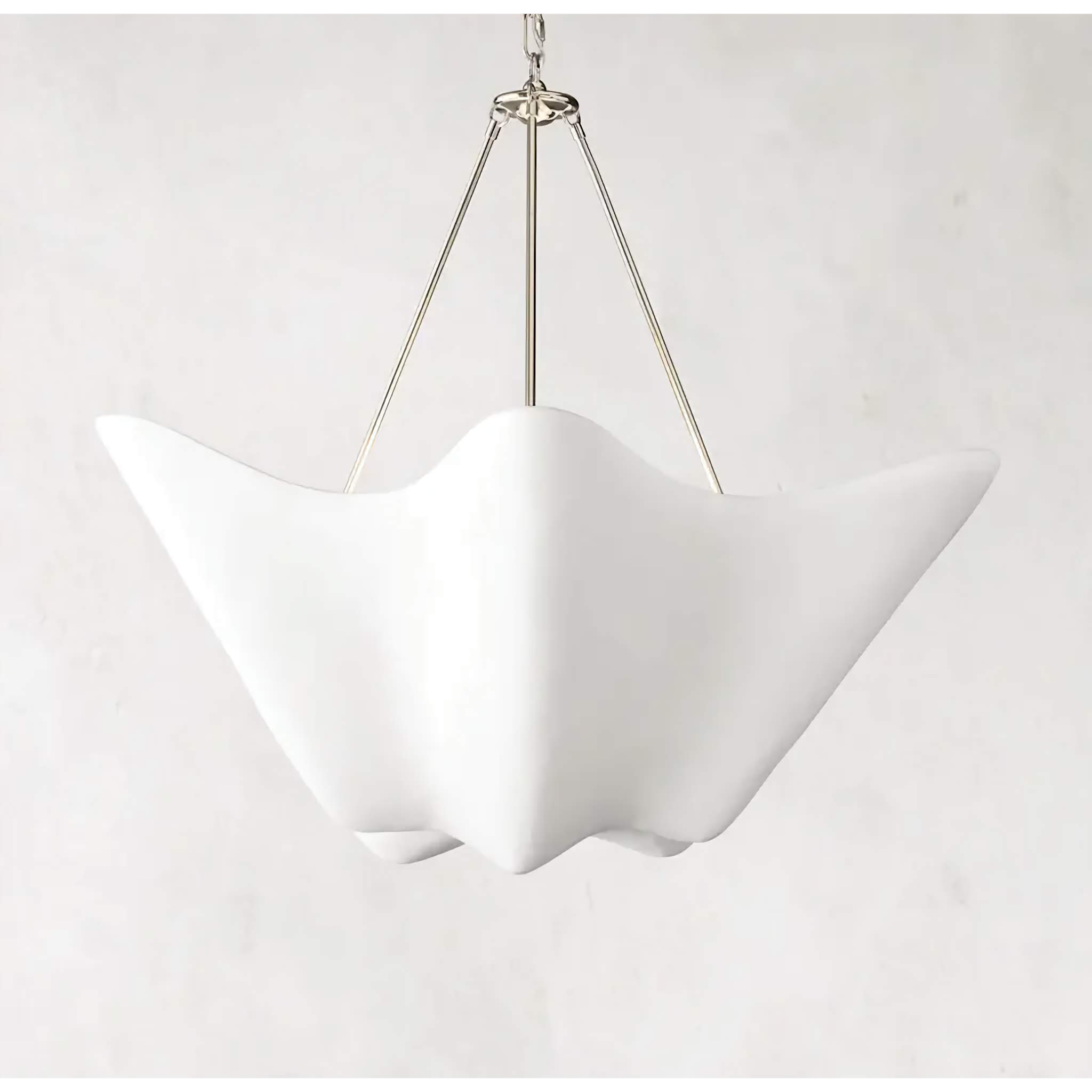 БЕЛЫЙ ГИПСОВЫЙ ПОДВЕС С ЛАТУННОЙ ЦЕПЬЮ