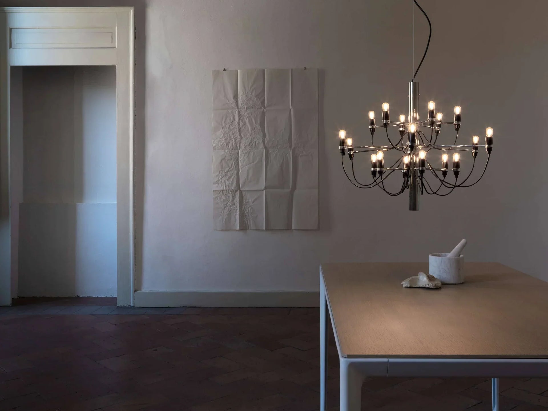 Gino Sarfatti: The Legacy of Modern Lighting Design