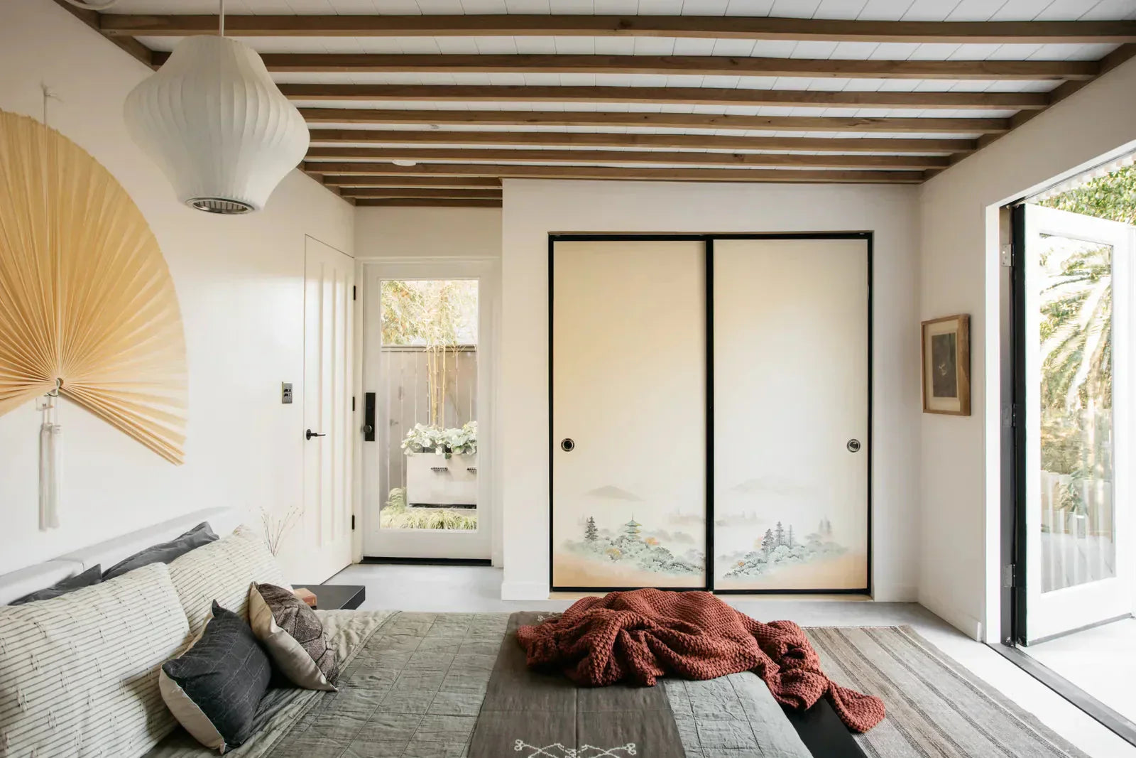 Japandi Lamps: Japanese Minimalism Ceiling Lights