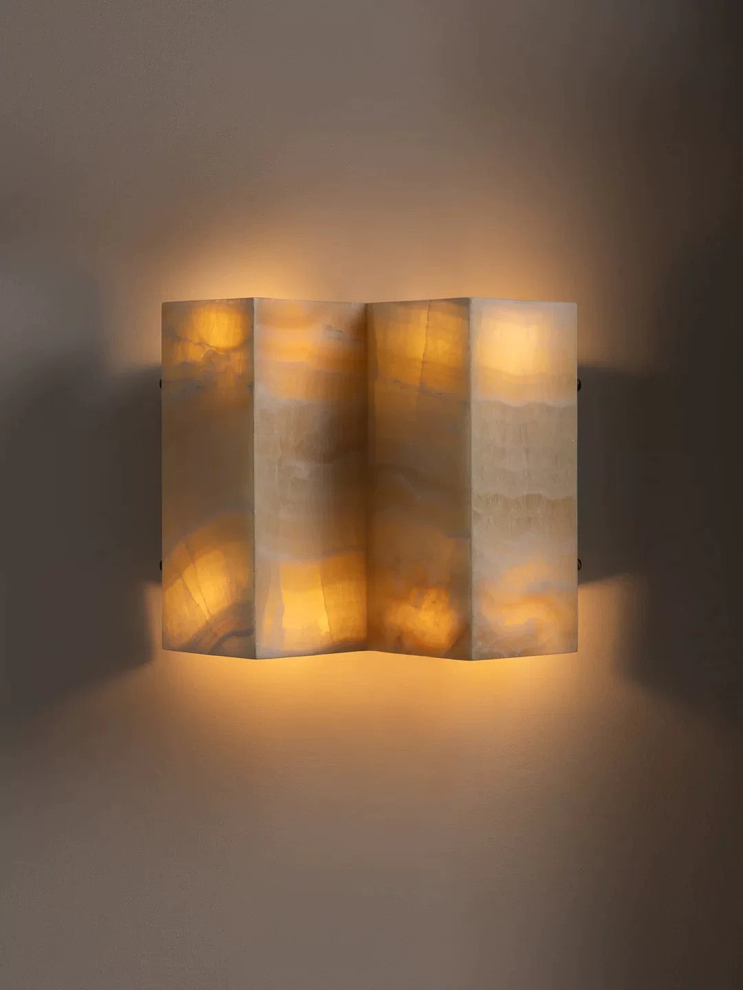Spanish Marble Wall Sconce | Clmzup
