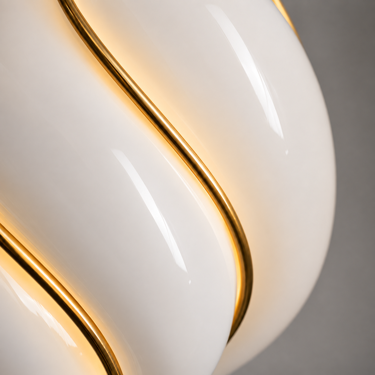 The Belluno Lantern | Glass & Brass Pendant | CLND038