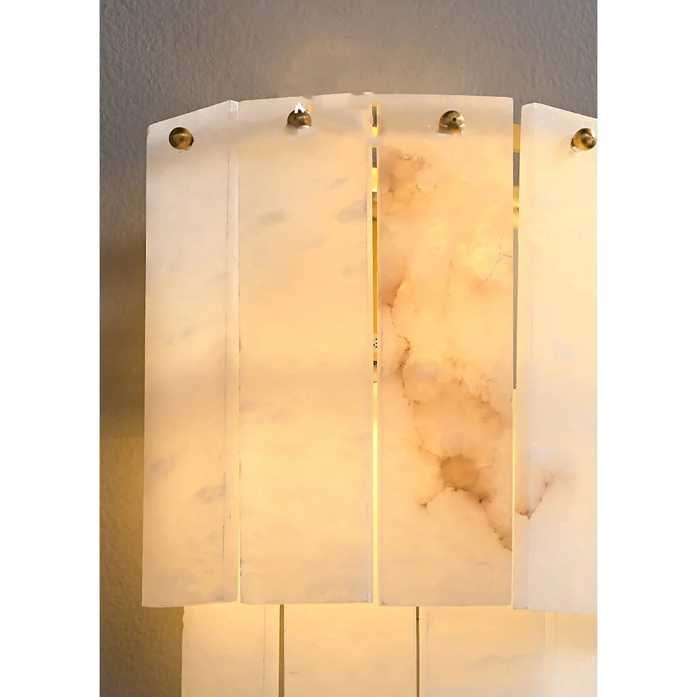 Alabaster Wall Sconce – Layered Stone Panels & Ambient Glow