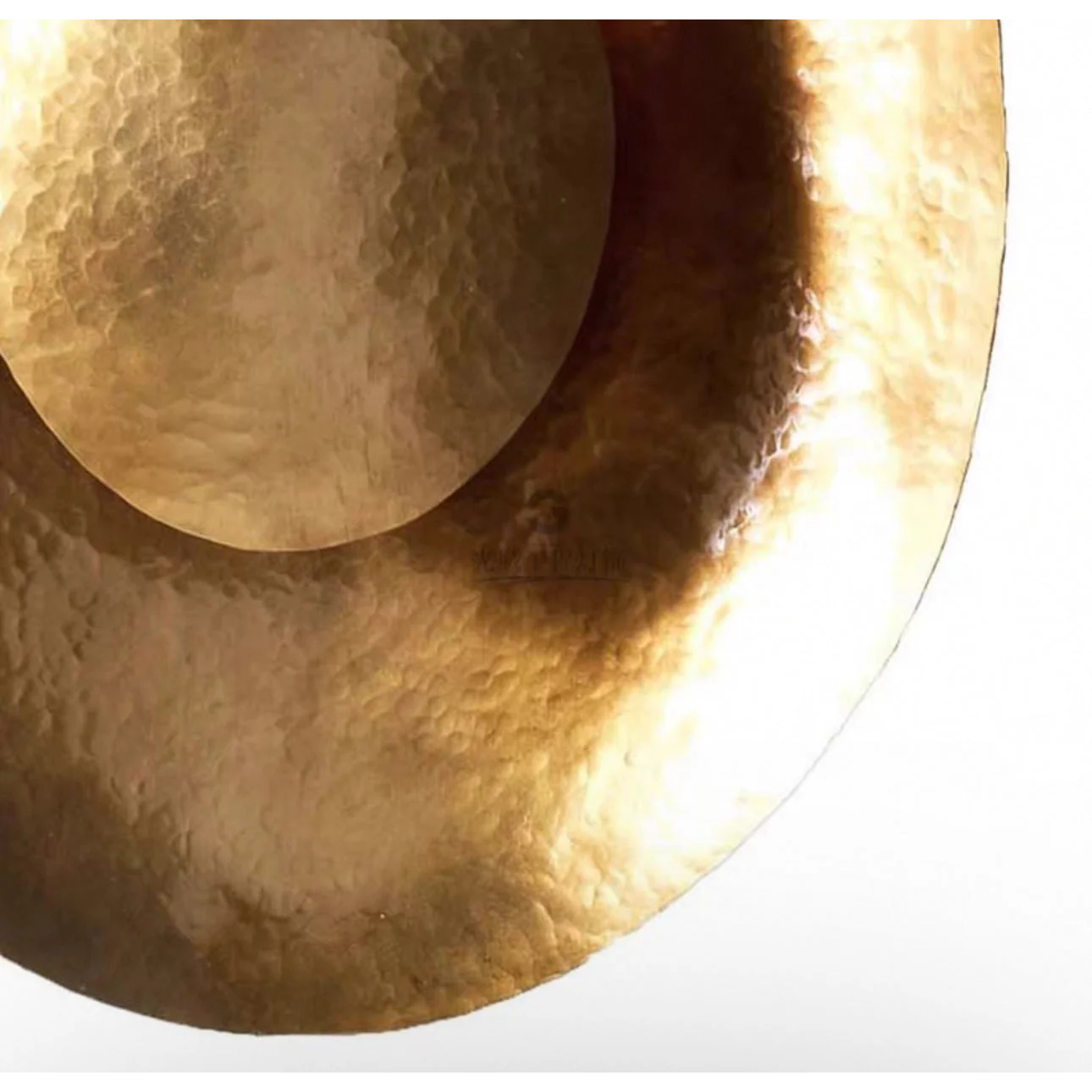 Handcrafted Brass Disc Wall Sconce – Hammered Metal Art Light for Luxury Interiors