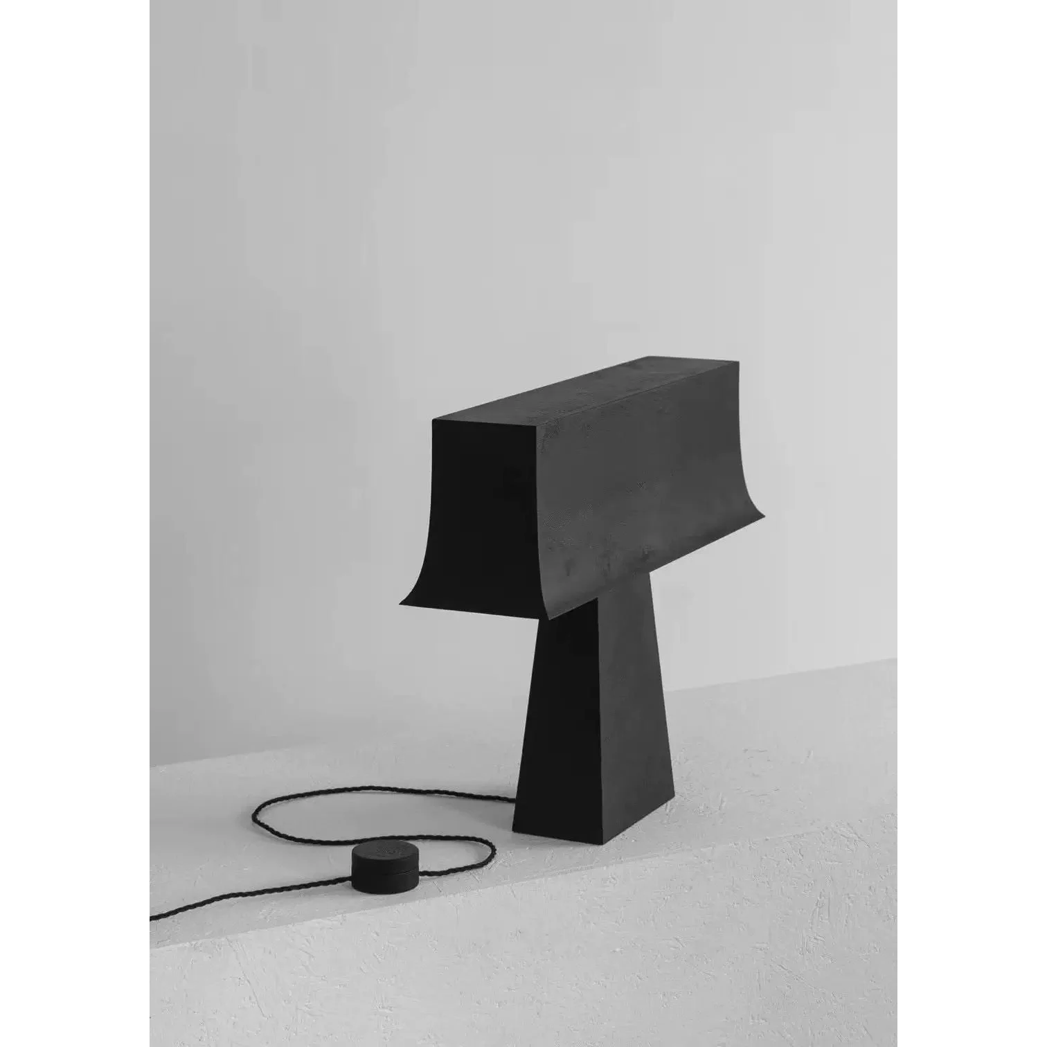 Industrial Stainless Steel Table Lamp – Modern Minimalist Lighting for Office or Living Room