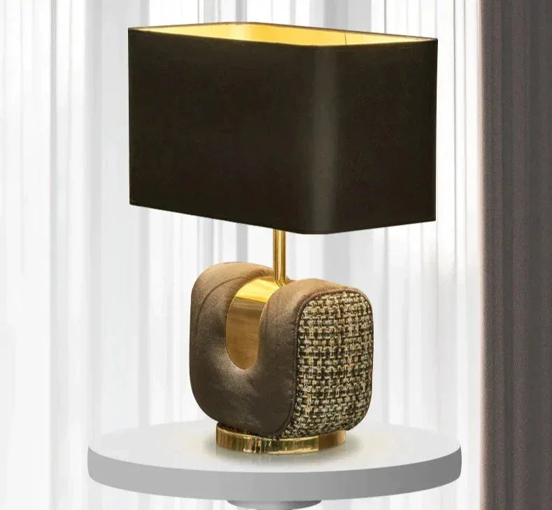 Luxury Table Lamps Postmodern Designer Lamp Bedside For Living Room - Art Deco