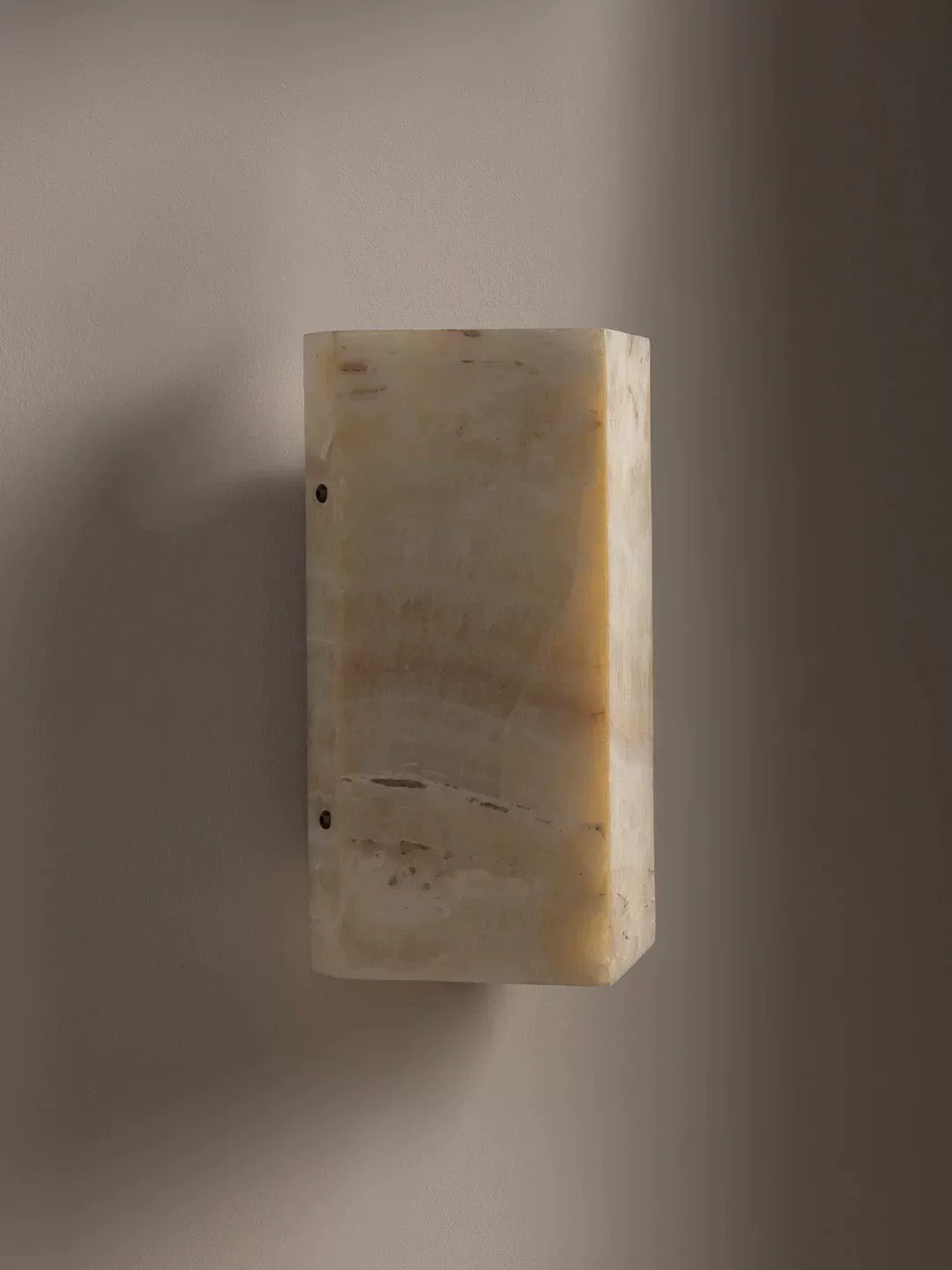 Spanish Marble Alabaster Wall Sconce – Casalola Minimal Stone Light for Bedroom & Hallway