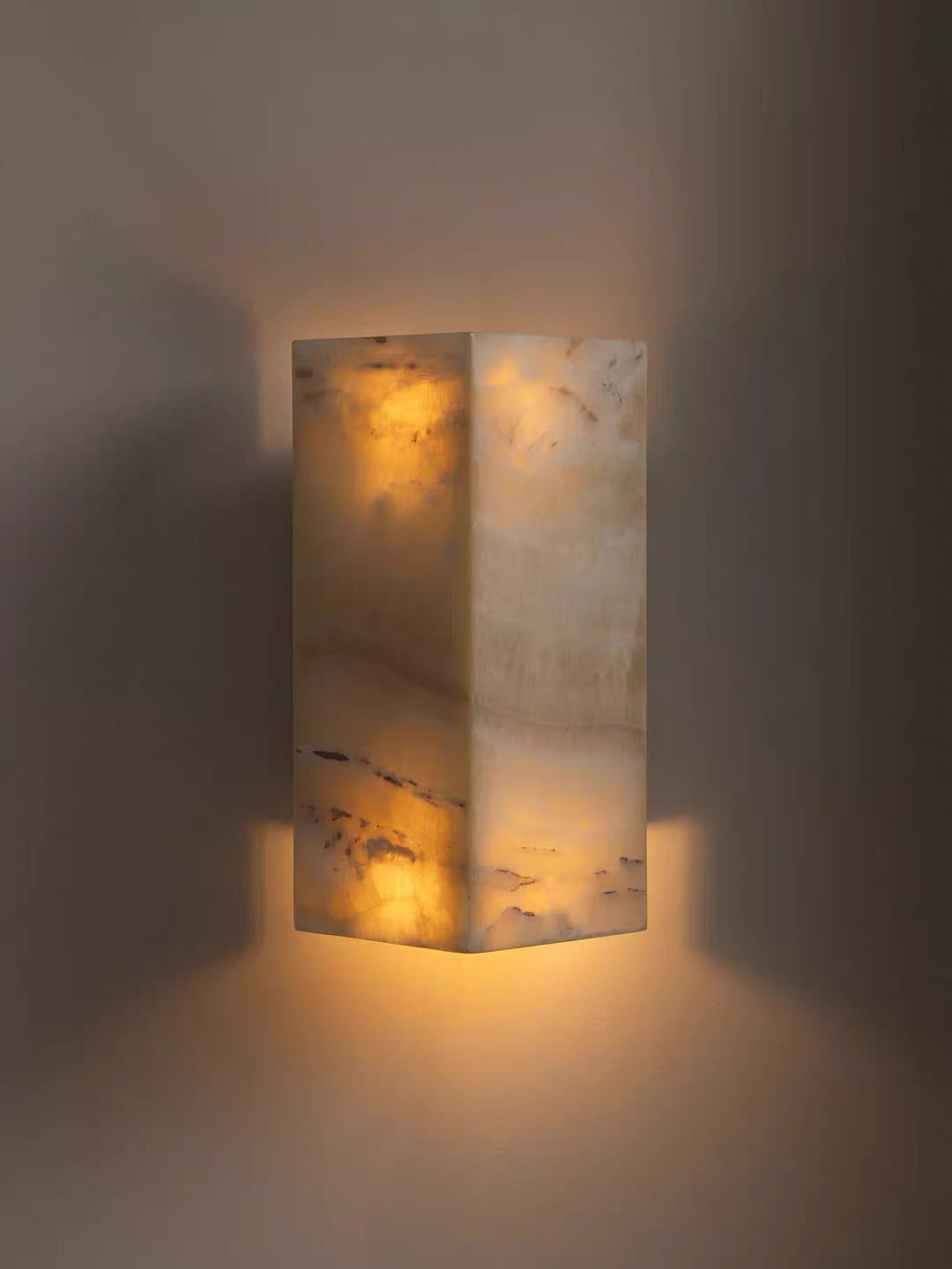 Spanish Marble Alabaster Wall Sconce – Casalola Minimal Stone Light for Bedroom & Hallway