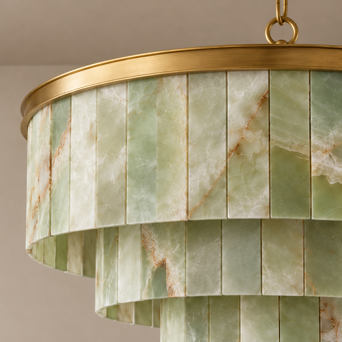 Close-up of rectangular onyx panel edges and brass rim on the CLVVC0200-GO.