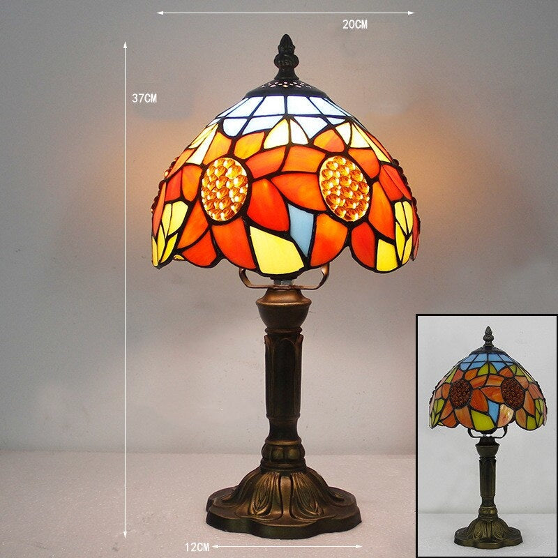 Vintage Mediterranean Style Table Lamp With Stained Glass Shade - Tiffany Lamps