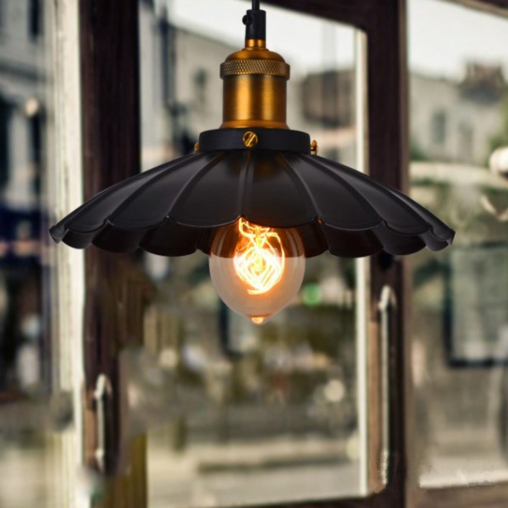 Vintage Industrial Metal Single Pendant Lighting | Ceiling Light Fixtures | Casalola - Lamps